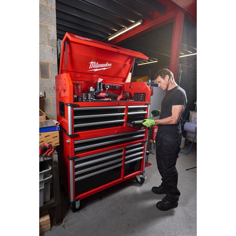 Milwaukee 4932478853/55 46″ Steel Cabinet and 46″ Top Chest